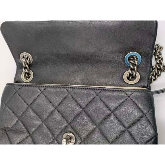 Pre-owned Chanel Quilted Sheepskin Rocks Ruthenium Hardware Small Flap Black - Picture 6 of 16